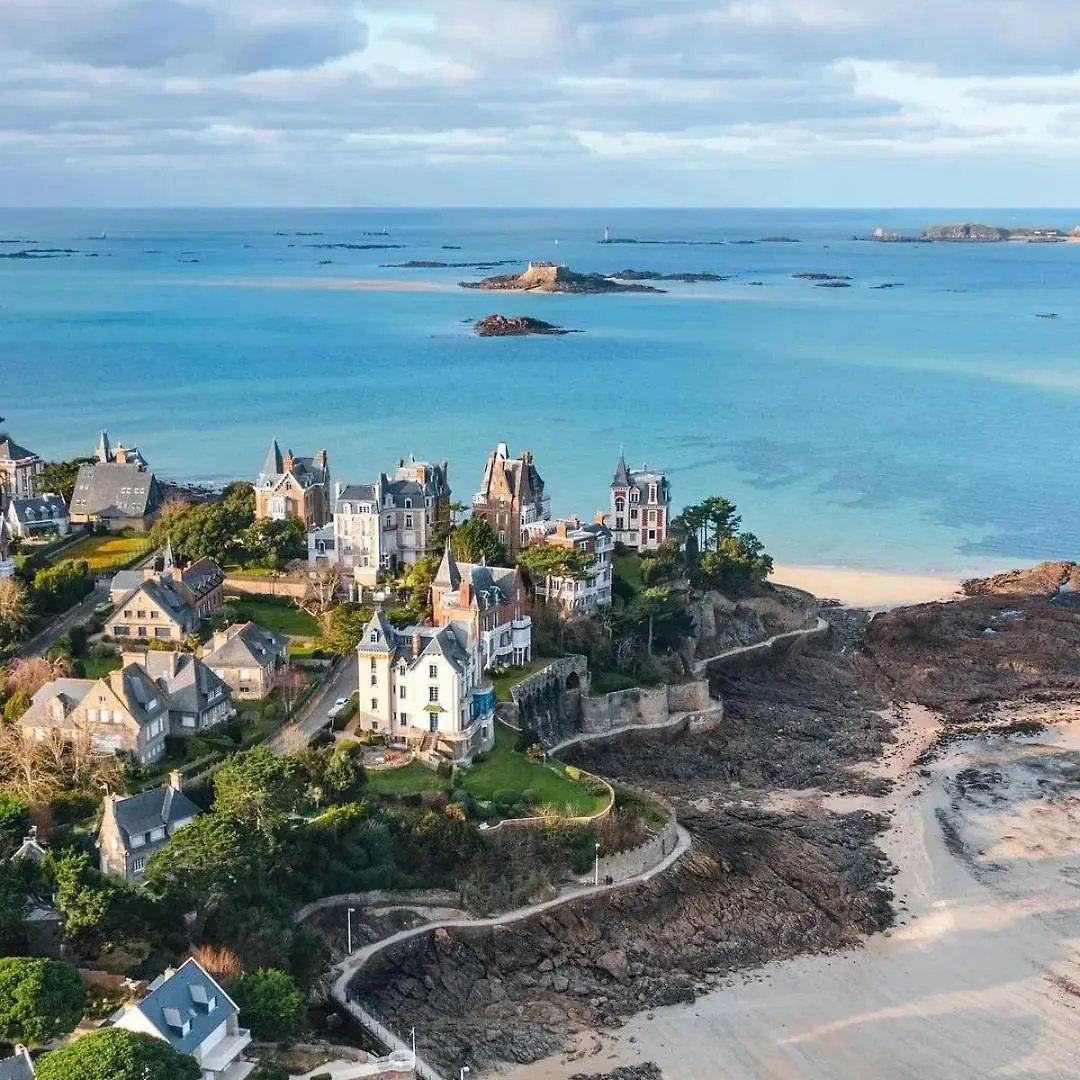 Bed and Breakfast A N N E X E Dinard